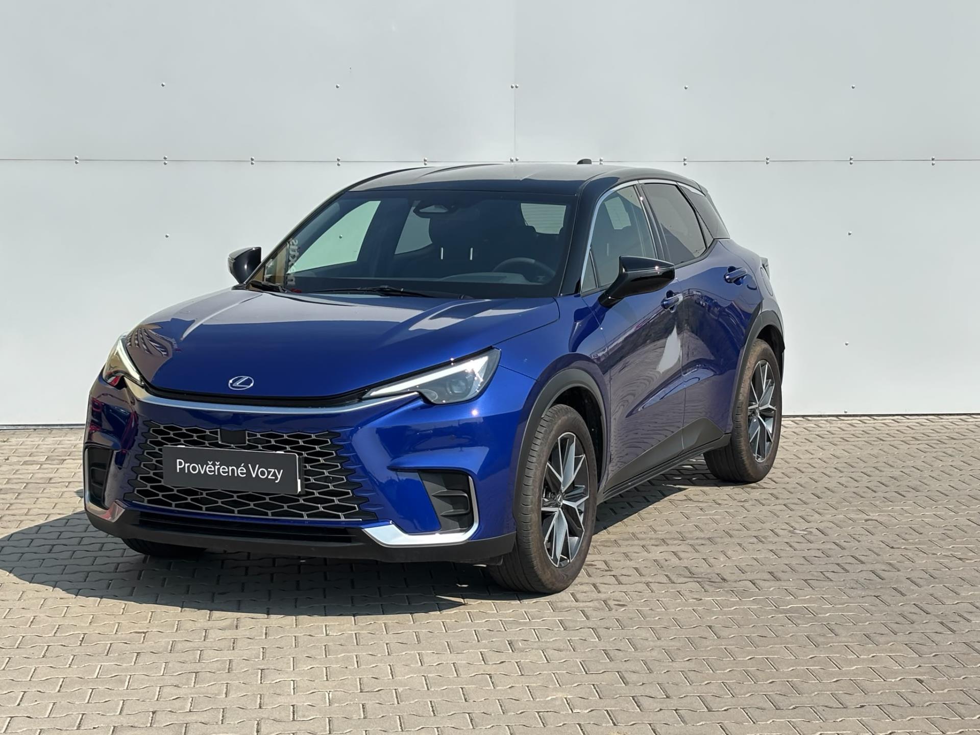 Lexus LBX 1.5 HSD e-CVT Emotion Tech