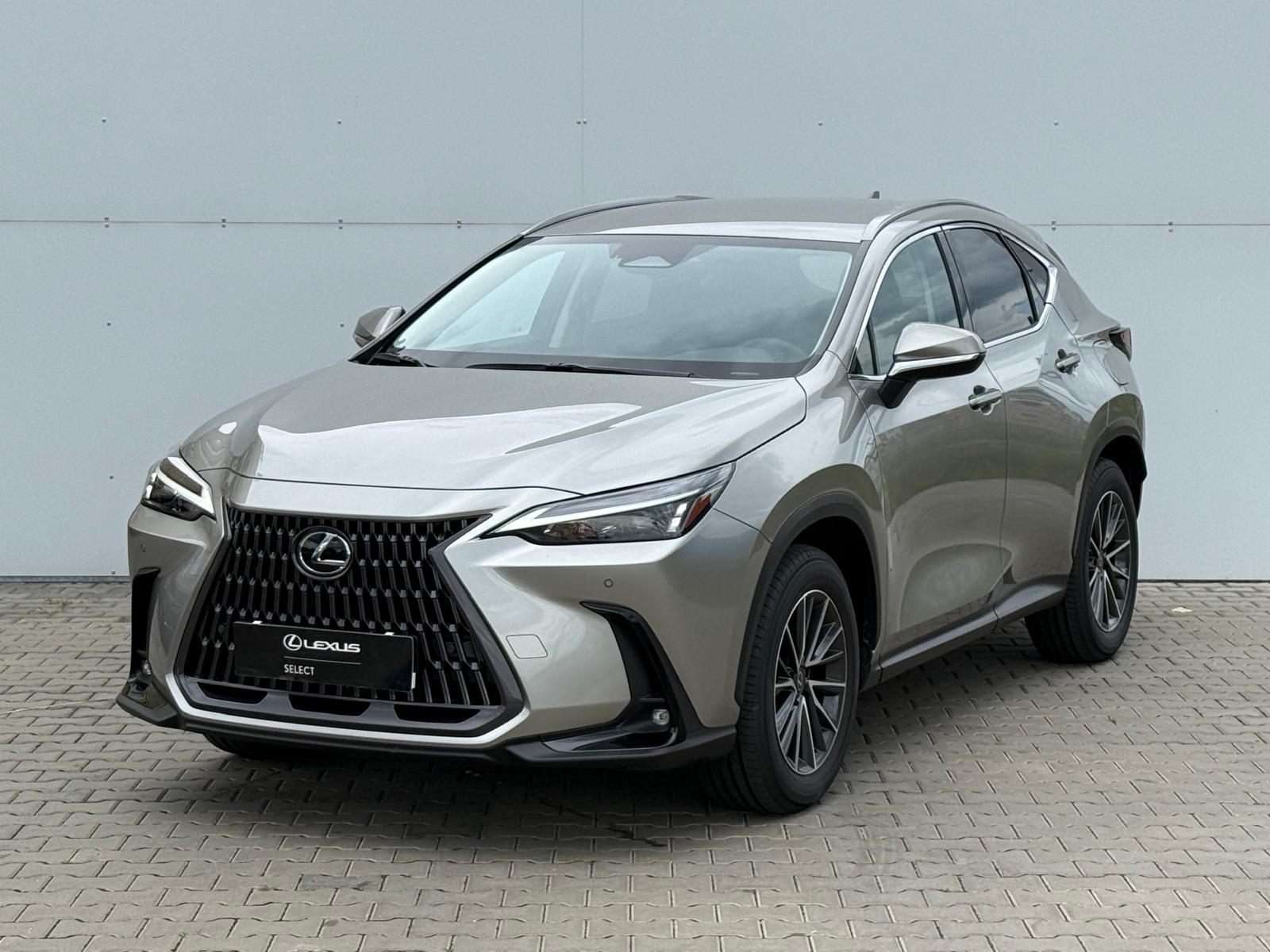 Lexus NX 350h 2,5 HSD e-CVT Executive 4×4 E-FOUR