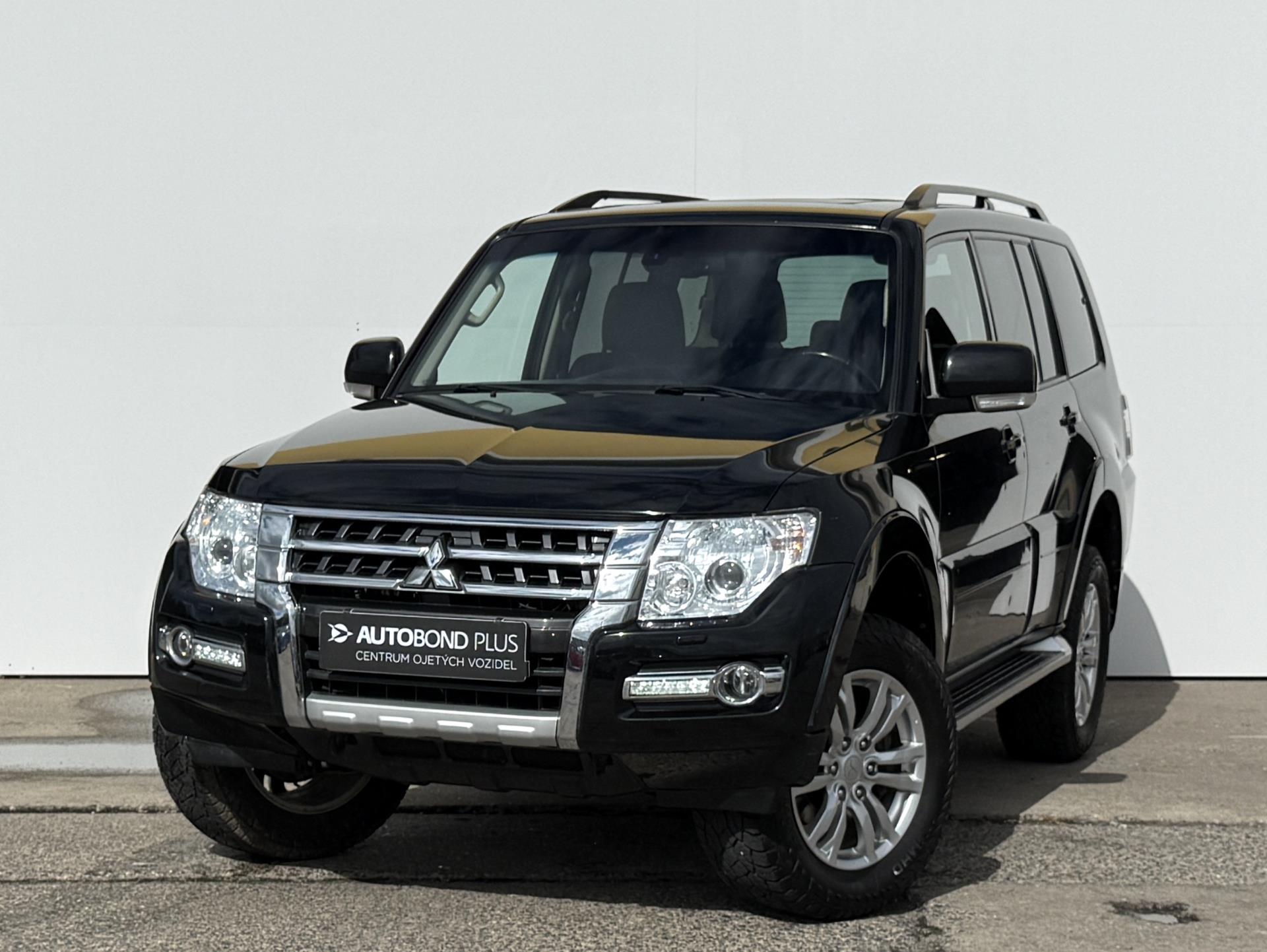 Mitsubishi Pajero 3.2 DI-D 4WD/5AT INSTYLE