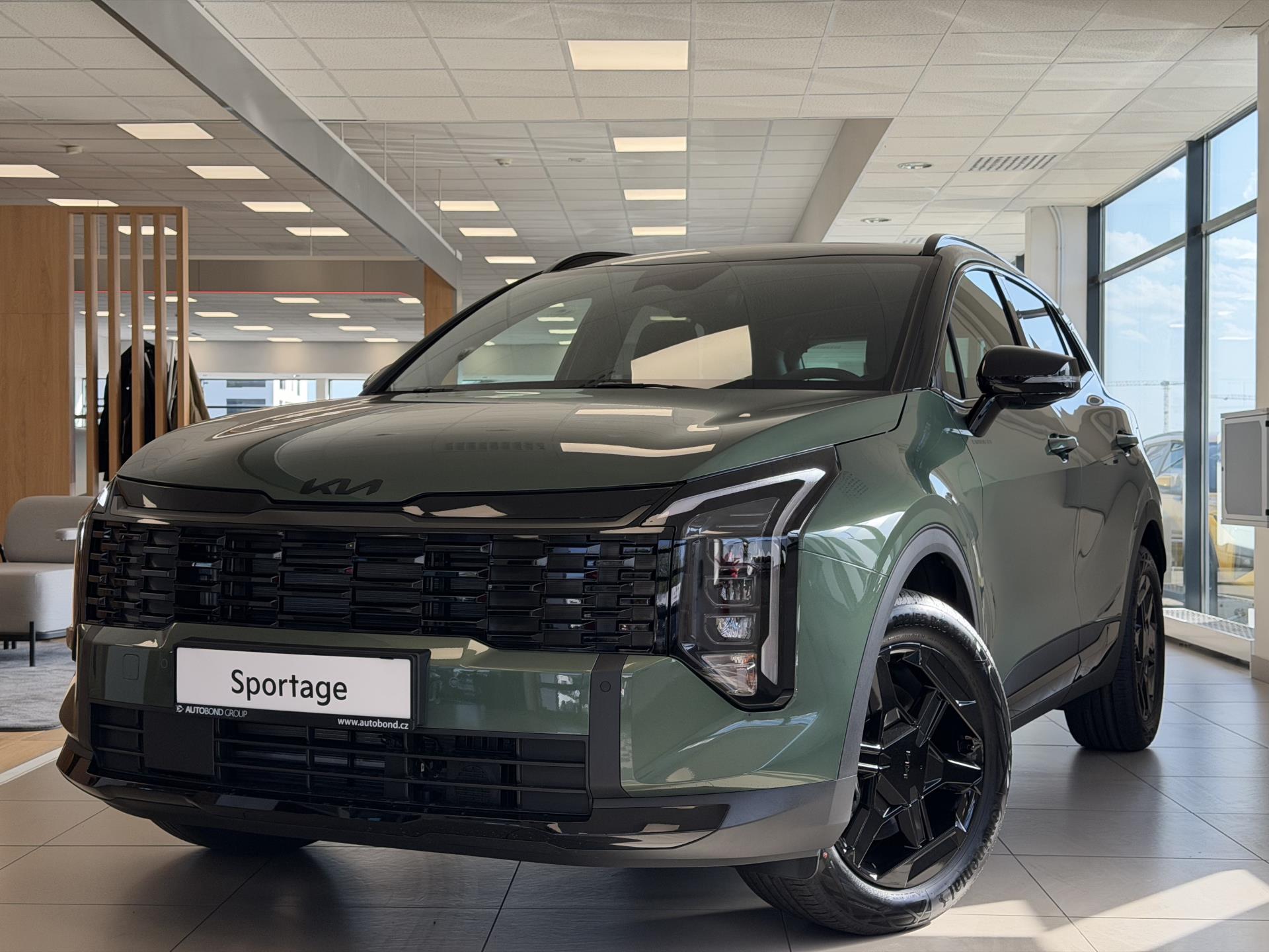 KIA Sportage 1,6 T-GDi HEV 4×2 6AT BLACK EDITION (2027)