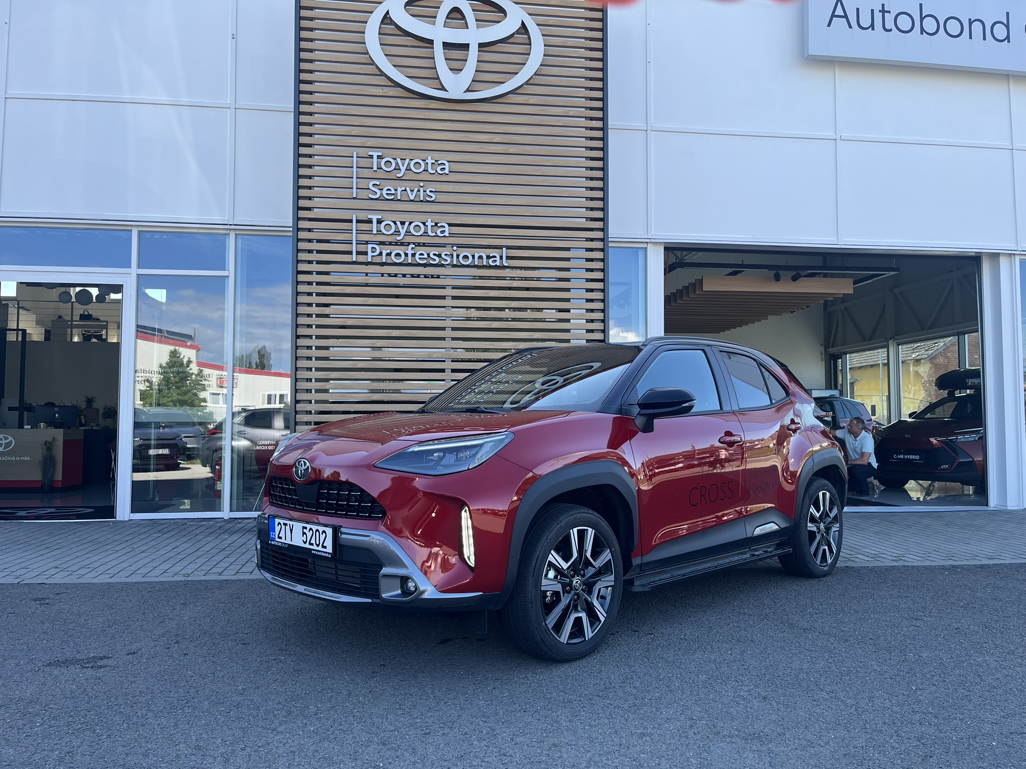 Toyota Yaris Cross Executive Bitone 1.5 HEV 4×4 (130k)