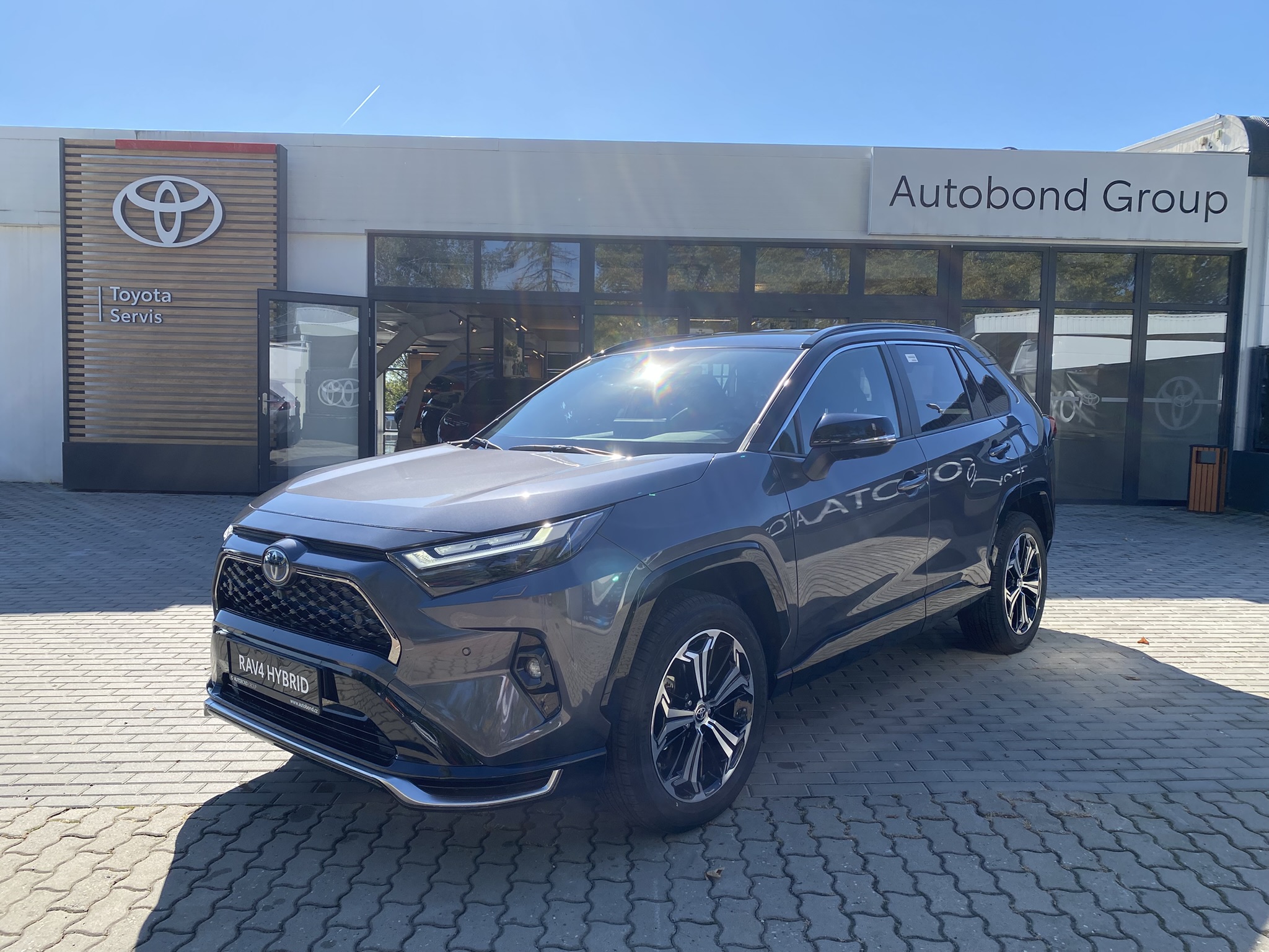 RAV4 PHEV 4×4 Selection