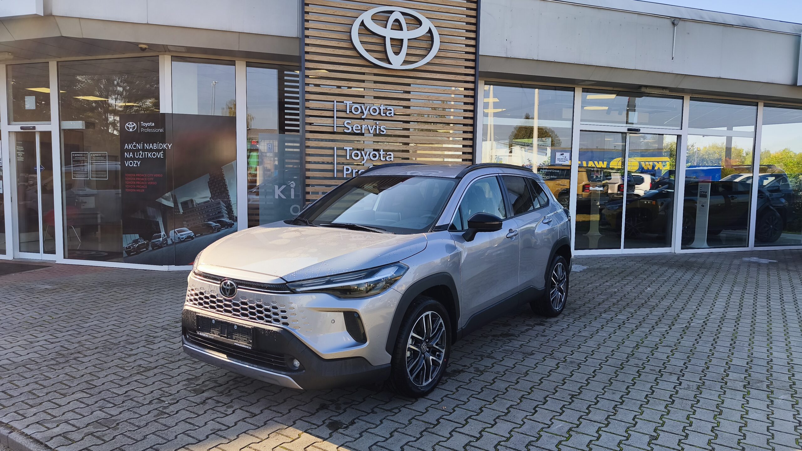 Toyota Corolla cross 1.8 HEV STYLE