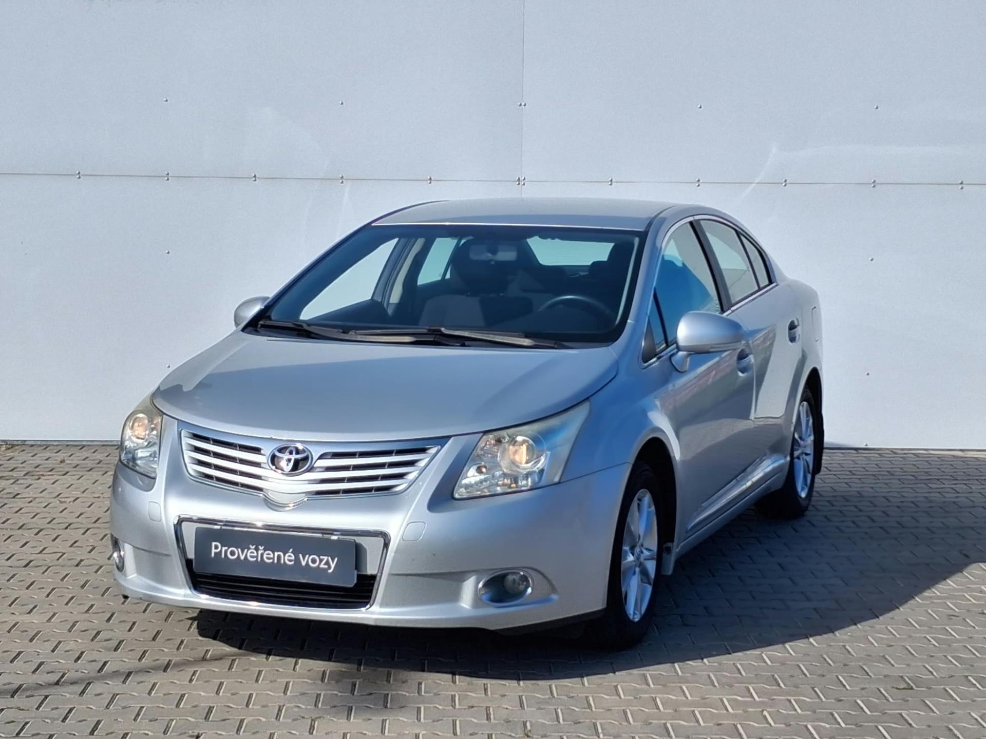Toyota Avensis 1.8 Valvematic Business Navi