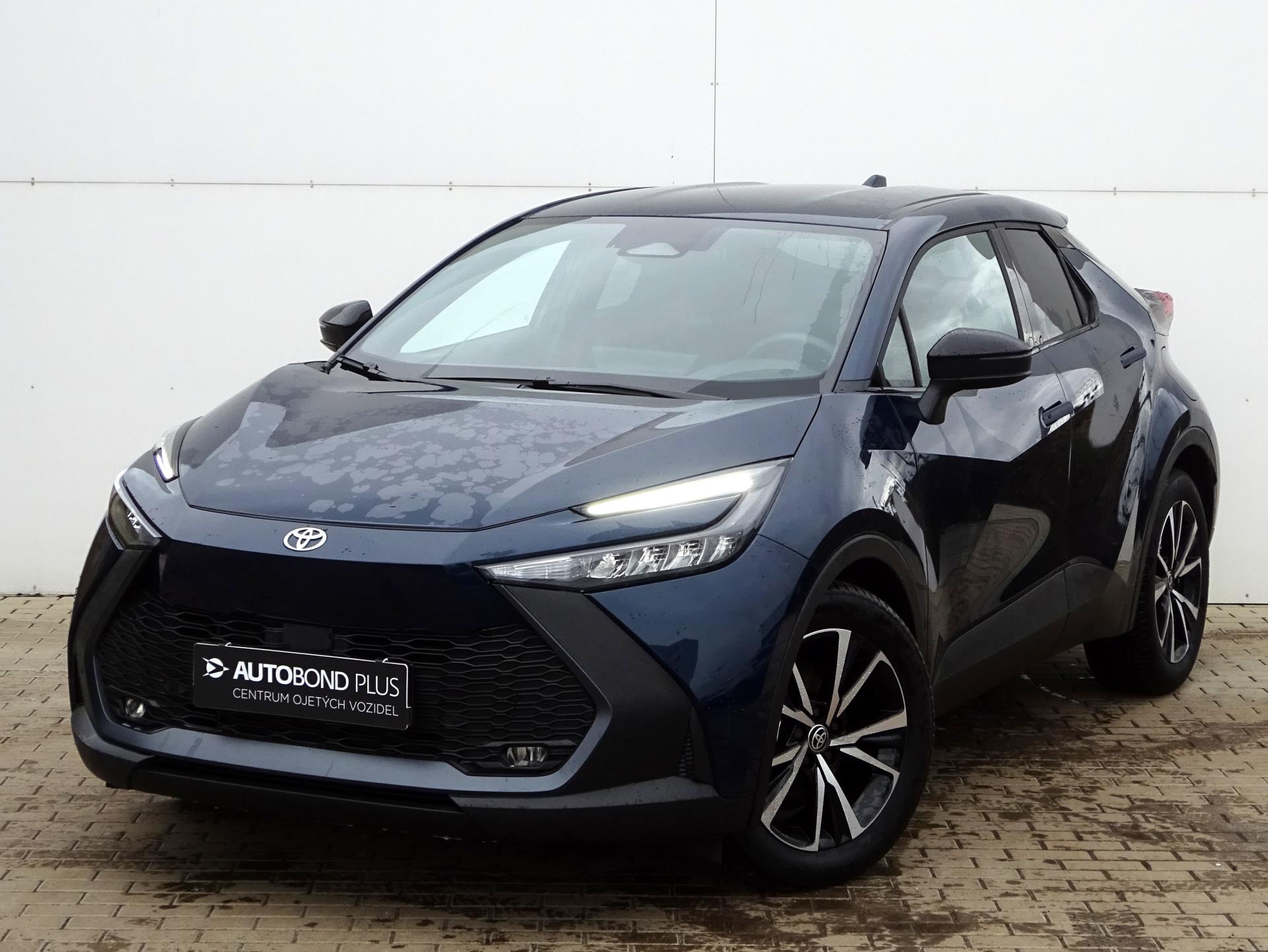 Toyota C-HR 1.8 HSD e-CVT 140k Style