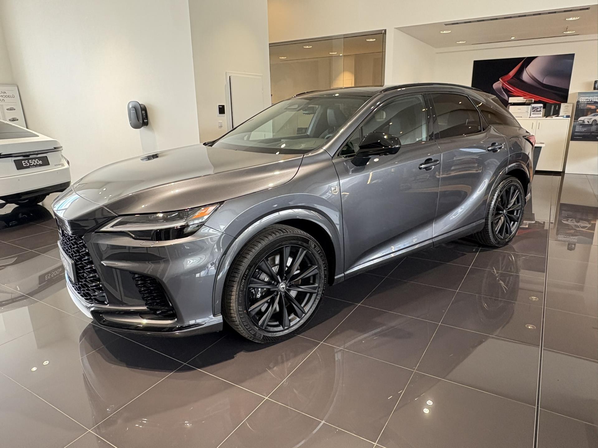 Lexus RX 500h F SPORT + panoramic roof 4×4