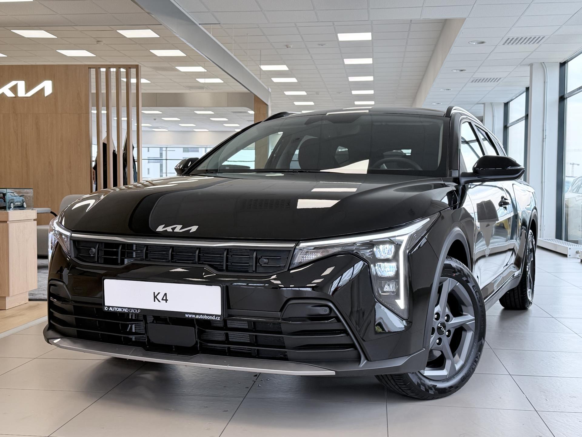 KIA K4 1,6 T-GDi 7DCT EXCLUSIVE 110 KW (2026)