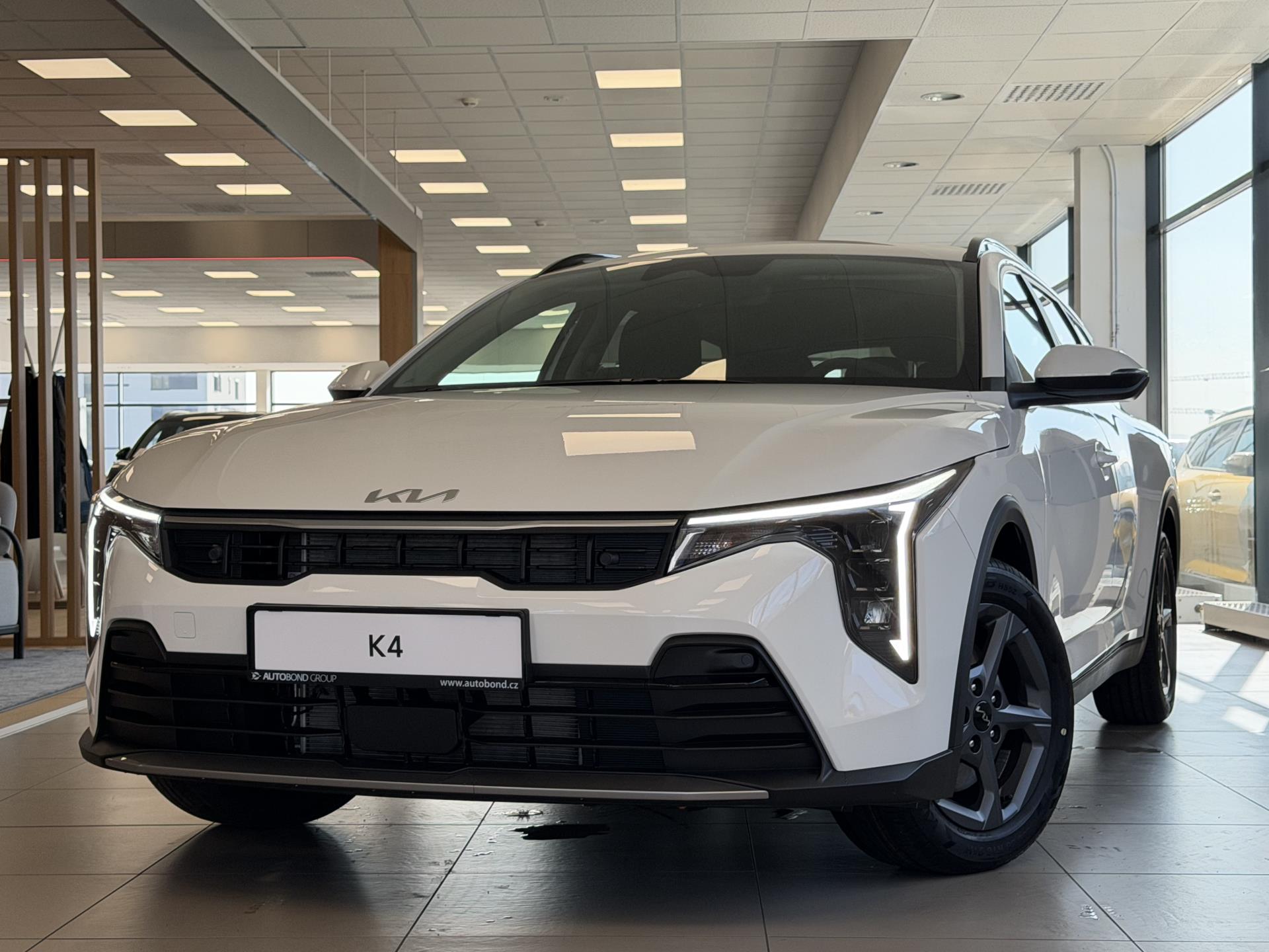 KIA K4 1,6 T-GDi GPF 7DCT EXCLUSIVE 110 KW (2026)
