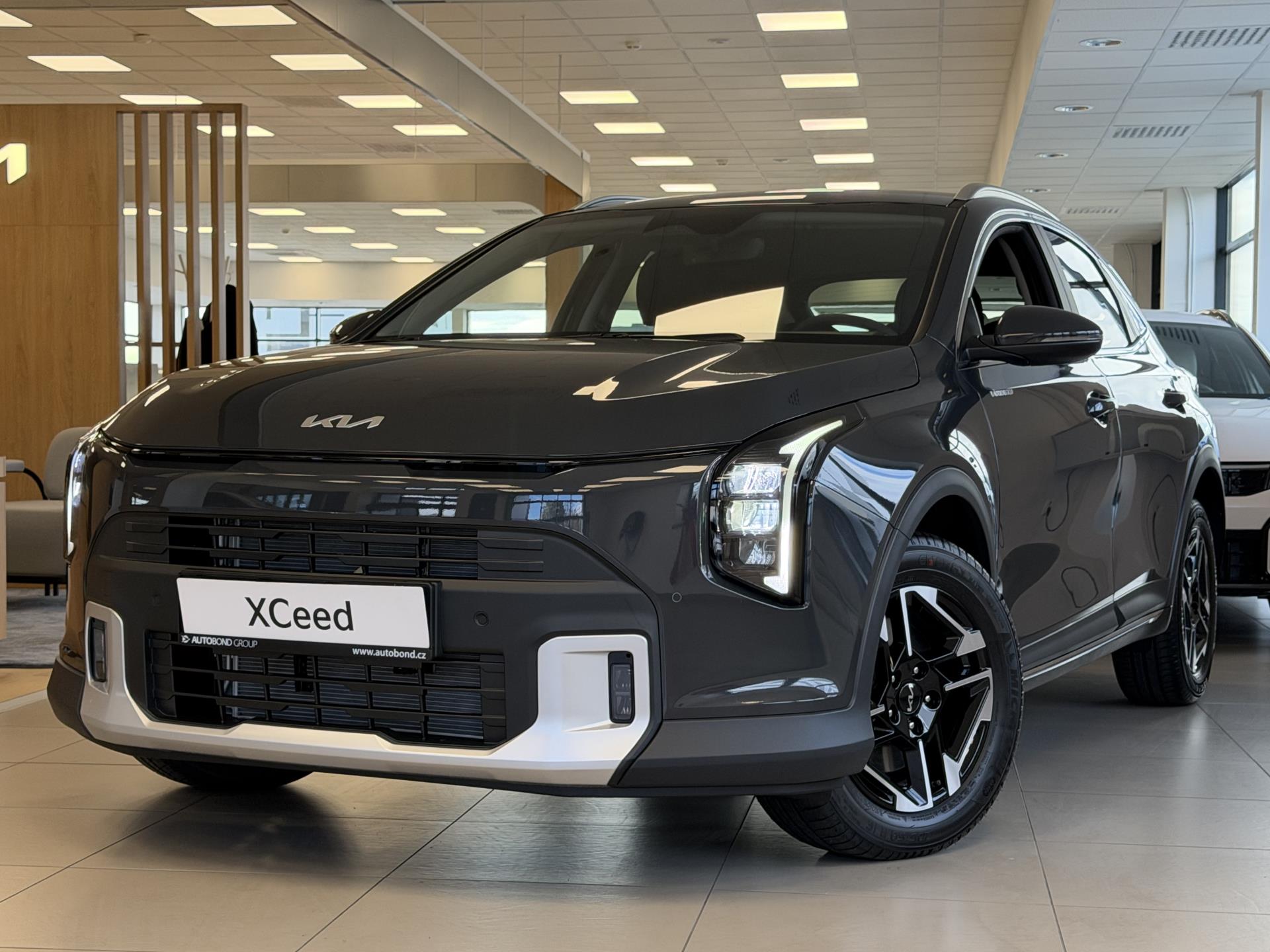 KIA XCeed 1,0 T-GDi MHEV 7DCT EXCLUSIVE (2027)