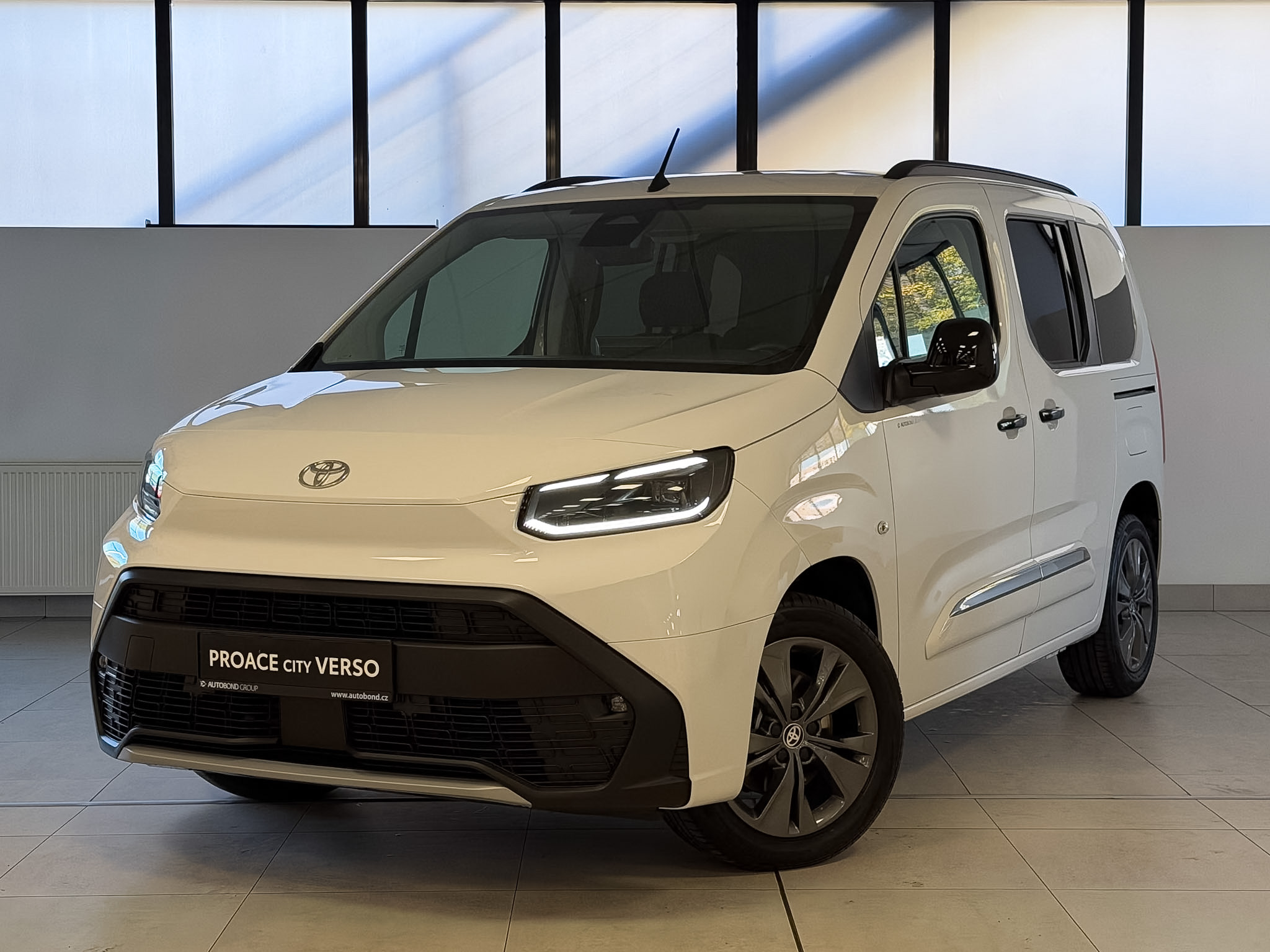 Toyota Proace City Verso, Family, 1.2L Petrol, 4×2, 6MT, SWB